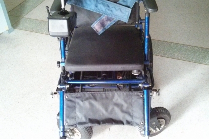 ขายรถเข็นไฟฟ้า (ผู้สูงอายุ)