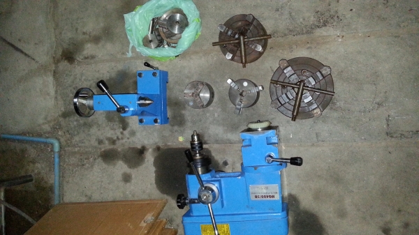 ขายหัวจับ 4จับ 8.5นิ้วและ6นิ้ว และ4นิ้วสามจับ2หัวพร้อมหัวแท่นมิลลิ่งรวม12,000