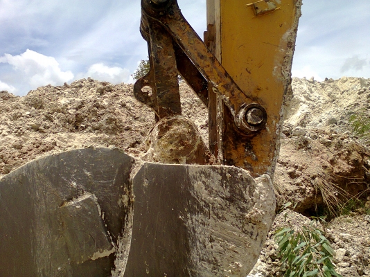 รถแบคโฮ CAT 320D