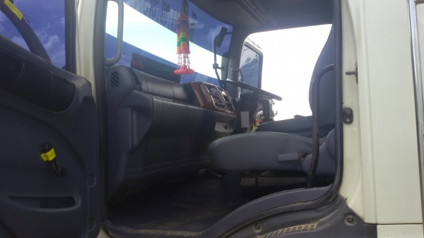 ขายฮีโน่ เมก้า260แรงม้า ปี48 กระบะต่อใหม่ ใช้งานน้อยมากๆ