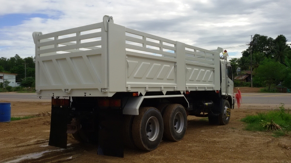 ขายฮีโน่ เมก้า260แรงม้า ปี48 กระบะต่อใหม่ ใช้งานน้อยมากๆ