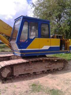 ขายรถขุดโกเบลโก้200 MARK ONE  สภาพพร้อมใช้งาน เครื่องดีใช้งานได้ปกติ