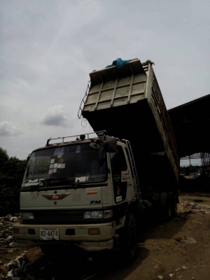 HINO-3H-ดั้ม2เพลา.เครื่องHO7Dครัชซีสวย.ราคา-850,000-บ..นรินทร์ชลบุรีมัดจำแล้วครับ.. HINO-3H-ดั้ม2เพลา.เครื่องHO7Dครัชซีสวย.ราคา-850,000-บ..นรินทร์ชลบุรีมัดจำแล้วครับ..