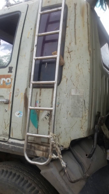 HINO-3H-ดั้ม2เพลา.เครื่องHO7Dครัชซีสวย.ราคา-850,000-บ..นรินทร์ชลบุรีมัดจำแล้วครับ.. HINO-3H-ดั้ม2เพลา.เครื่องHO7Dครัชซีสวย.ราคา-850,000-บ..นรินทร์ชลบุรีมัดจำแล้วครับ..