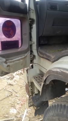 HINO-3H-ดั้ม2เพลา.เครื่องHO7Dครัชซีสวย.ราคา-850,000-บ..นรินทร์ชลบุรีมัดจำแล้วครับ.. HINO-3H-ดั้ม2เพลา.เครื่องHO7Dครัชซีสวย.ราคา-850,000-บ..นรินทร์ชลบุรีมัดจำแล้วครับ..