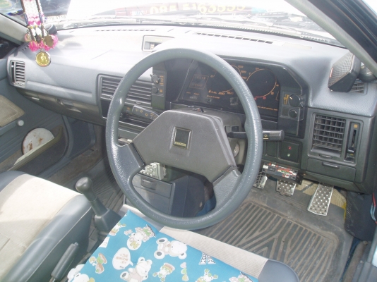 ขายมาสด้า323โฉมคันเลอร์คลีย์ปี87 ขายมาสด้า323โฉมคันเลอร์คลีย์ปี87