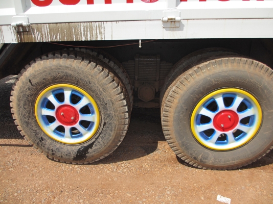 หัว+แชสซี รถ10ล้อ เพลาเดียว ไม่รวมเครน+กระบะ หัว+แชสซี รถ10ล้อ เพลาเดียว ไม่รวมเครน+กระบะ