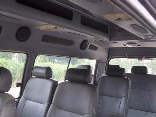 ขายรถตู้หลังคาูสูง ปี 2000 2เจ ออโต้ LPG ภายในวีไอพี 4 แถว ขายรถตู้หลังคาูสูง ปี 2000 2เจ ออโต้ LPG ภายในวีไอพี 4 แถว