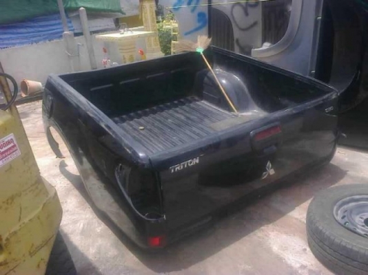 กระบะท้าย TRITON 4 ประตูของถอด
