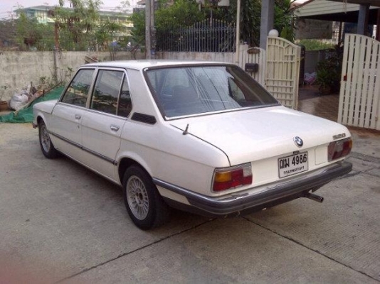 ขายรถ คลาสสิก ซักคัน BMW ชีรีย์ E12 เกิดเมื่อ 40 ปี ที่แล้ว (1974 หัวฉีดรุ่นแรก) สภาพ สมบูรณ์ ที่สุด ขายรถ คลาสสิก ซักคัน BMW ชีรีย์ E12 เกิดเมื่อ 40 ปี ที่แล้ว (1974 หัวฉีดรุ่นแรก) สภาพ สมบูรณ์ ที่สุด