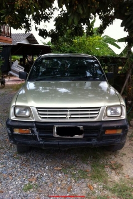 ขายรถกระบะMitsu Strada ตอนเดียวช่วงยาวสำหรับลุยและใช้งาน สภาพเครื่องดีมาก ต่อทะเบียนและภาษีได้ตลอด ขายสด 57,000.-บาท สนใจติดต่อ Gun Chiangmai 093-9319456 ราคาคุยกันได้ครับ