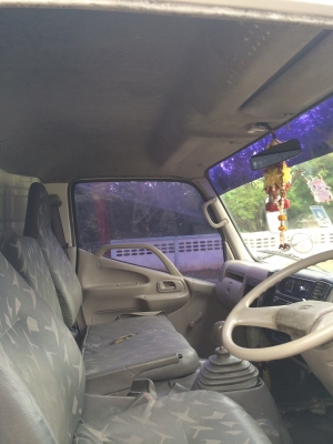 รถดั้มหกล้อ ฮีโน่ ยูโรทู สามมิตรมอร์เตอร์ ปี 2548 สวยๆ มือเดียว เดิมห้าง ครับ รถดั้มหกล้อ ฮีโน่ ยูโรทู สามมิตรมอร์เตอร์ ปี 2548 สวยๆ มือเดียว เดิมห้าง ครับ