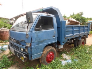 ขายดั๊ม Isuzu npr 115 hp ขายดั๊ม Isuzu npr 115 hp