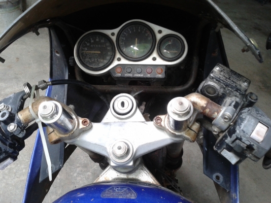 ยามาฮ่า tzr 150cc  สองจังหวะ   4500 บาท