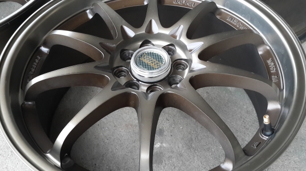 CE28 ขอบ 17 4รู100 กว้าง 7 สภาพดีสีสวยไม่มีเบียด CE28 ขอบ 17 4รู100 กว้าง 7 สภาพดีสีสวยไม่มีเบียด