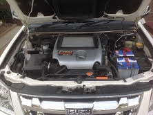 ISUZ CAB  4  4x4 ปี 2011