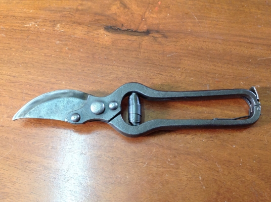 ขายกรรไกรตัดกิ่ง Vintage U.S.A. 9"