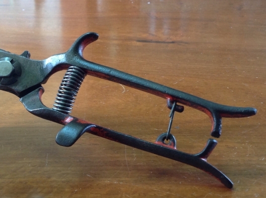 ขายกรรไกรตัดกิ่ง ตัดหญ้าได้ 2 in 1 VINTAGE HENRY NICHOLSON &amp; SON ขนาด 13"