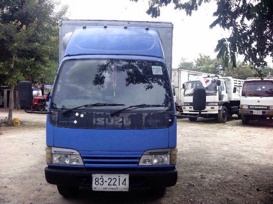 NKR6ล้อ130แรงโทโบ ปี47รถห้างแท้ ไฟทับทิม