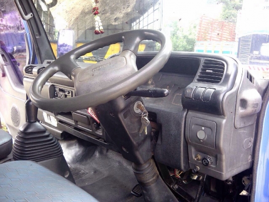 NKR6ล้อ130แรงโทโบ ปี47รถห้างแท้ ไฟทับทิม