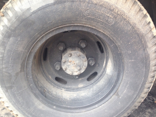 NKR6ล้อ130แรงโทโบ ปี47รถห้างแท้ ไฟทับทิม