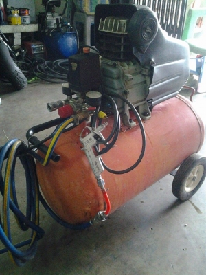 ขายปั๊มลม 50 ลิตร โรตารี่