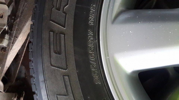 ขายยาง พร้อมแม็ก ขอบ17 ขายยาง พร้อมแม็ก ขอบ17