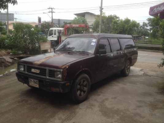 ขายรถกระบะ อีซุซุ kbz เครื่องมังกรเพาเวอร์