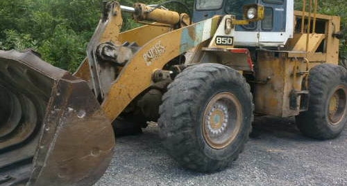 ขายรถตักTCM  850-2  รถพร้อมใช้   ลดเหลื850,000