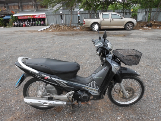 Honda Wave 125i ปี 53 สตาร์ทมือ ไมล์ดิจิตอล ทะเบียน พรบ.ไม่ขาด ต่อให้ถึง ก.พ.58 พร้อมโอนในราคา 29,500 บาทเท่านั้น