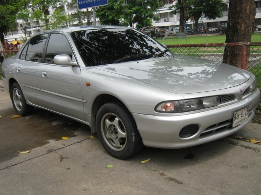 มิตซู กาแลน อัลติม่าปี94 เครื่องดีเกียร์ออโตติดแก๊สLPG48000