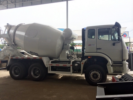 จำหน่ายรถโม่ปูน SINOTRUK_HOHAN