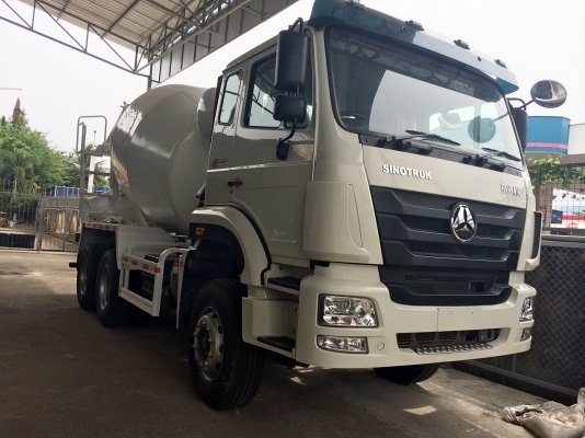 จำหน่ายรถโม่ปูน SINOTRUK_HOHAN