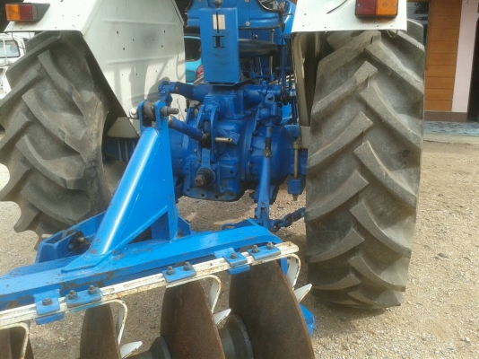 รถไถฟอร์ด