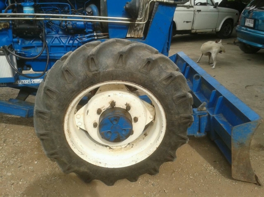 รถไถฟอร์ด