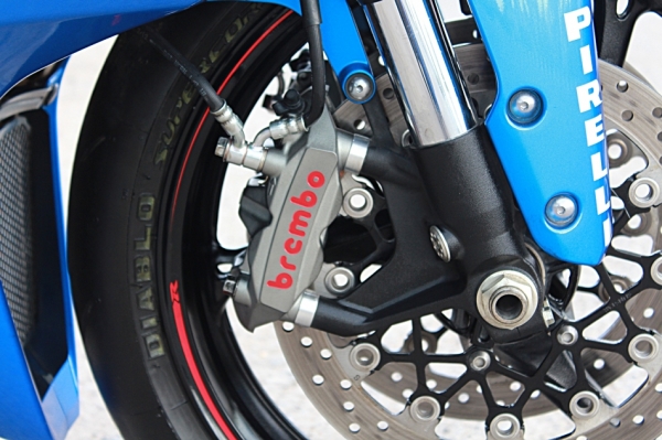 แม็กสิงห์บุรี//SUZUKI GSXR-1000 L2 ปี2012 รถนำเข้าทั้งคัน สวยมาก แต่งเพียบ ทะเบียนพร้อม 680000