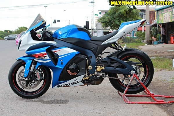 แม็กสิงห์บุรี//SUZUKI GSXR-1000 L2 ปี2012 รถนำเข้าทั้งคัน สวยมาก แต่งเพียบ ทะเบียนพร้อม 680000