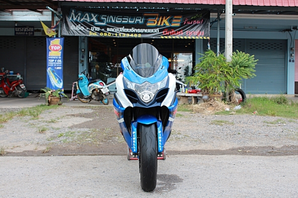 แม็กสิงห์บุรี//SUZUKI GSXR-1000 L2 ปี2012 รถนำเข้าทั้งคัน สวยมาก แต่งเพียบ ทะเบียนพร้อม 680000