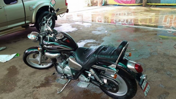 มาใหม่คับ Honda Phantom Ta 200cc ปี2001 เดิมๆ เอกสารครบทะเบียนแท้ รถไม่มีปัญหาใดๆครับ รถอยู่สกลนคร ตอนนี้ทำโอนลอยไว้ ขาย 35,000 พร้อมส่งทั่วไทยคับ โทร 0810578282 สนใจรถสวย ถูก ดี ต้อง POP BIGBIKE SAKONNAKHON...