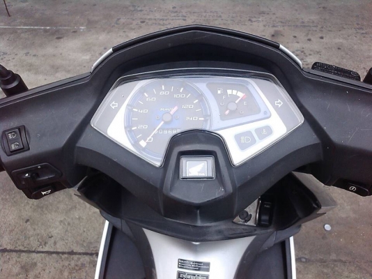 Air bland ปี 50 สีแดง ดำ เครื่องดี เครื่องเดิมๆ มีเล่มเอกสารครบ ไม่มีควัน ไม่หลวม Air bland ปี 50 สีแดง ดำ เครื่องดี เครื่องเดิมๆ มีเล่มเอกสารครบ ไม่มีควัน ไม่หลวม