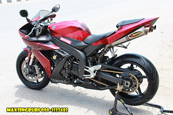 แม็กสิงห์บุรี//YAMAHA R1 ปี2005 มีของแต่งเพียบ ท่อ ARKAPOVIC ทะเบียนแท้โอนขนส่ง 359000 ลดได้