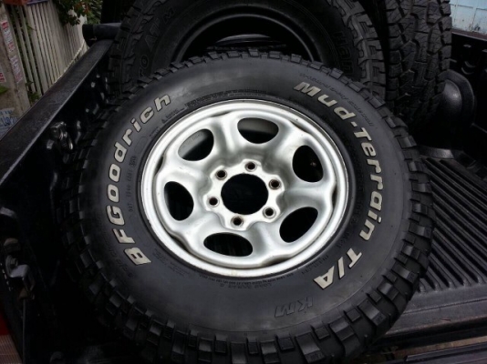 ขายล้ออะไหล่ เทอราโน่  พร้อมยาง BF 31