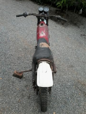 ขาย Suzuki TS125 มีทะเบียนไม่ได้ตามชุดโอนภาษีขาดรถเดิมจอดแห้งๆเหมาะกับนักปั้น