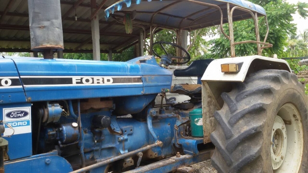 ขายด่วนรถไถฟอร์ด6600แท้T3 เสื้อเรียบเอกสารเล่มทะเบียน ขายด่วนรถไถฟอร์ด6600แท้T3 เสื้อเรียบเอกสารเล่มทะเบียน