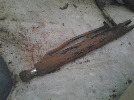 ขายตัวดันหน้าติดกับรถไถคูโบต้า26แรงพร้อมคอนโทนลดเหลือ14500บาท ขายตัวดันหน้าติดกับรถไถคูโบต้า26แรงพร้อมคอนโทนลดเหลือ14500บาท