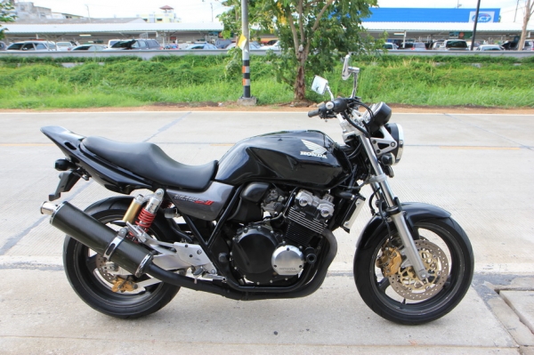 ขาย HONDA CB400 SF VTEC2 กุญแจชิบ พร้อมสรรพสามิต ท่อแต่ง ท้ายแต่ง เทค3