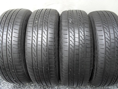 ขายยาง MICHELIN PRIMACY LC ปี12(1ชุด) 215-60-16 ราคา 3,400