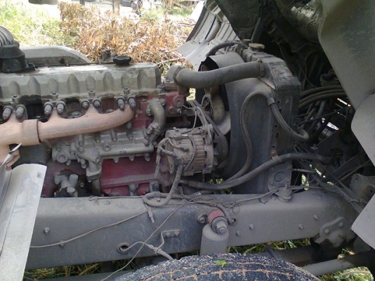 ขายรถบรรทุก 6 ล้อ Hino ตู้แห้ง 10 บานยาว 7.2 เมตร