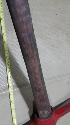 อีเตอร์ พร้อมด้ามไม้แดงเก่า