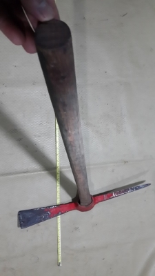 อีเตอร์ พร้อมด้ามไม้แดงเก่า